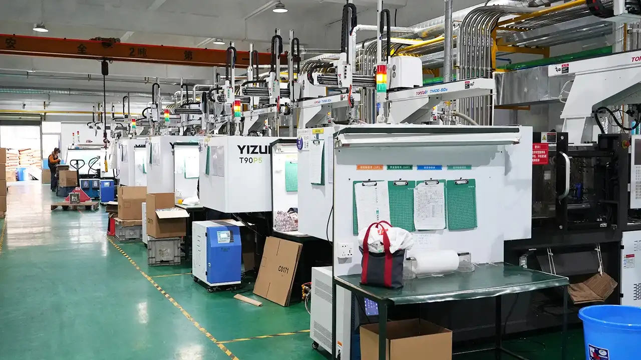 plastic injection molding stages
