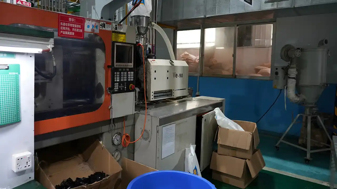 injection molding pros cons